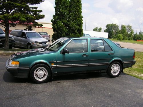 de97e16s 960 Сааб 9000 гриффин в чем отличие