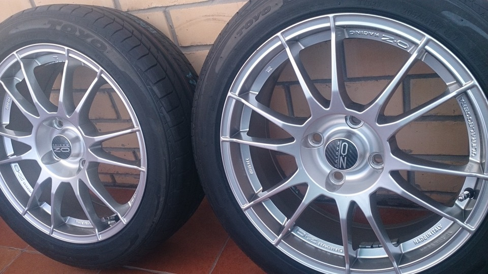 X 4 17. Oz Ultraleggera r16 4x114.3. Диски oz Ultraleggera r17. Диски Ultraleggera oz 17 4x100. Oz Ultraleggera r16.