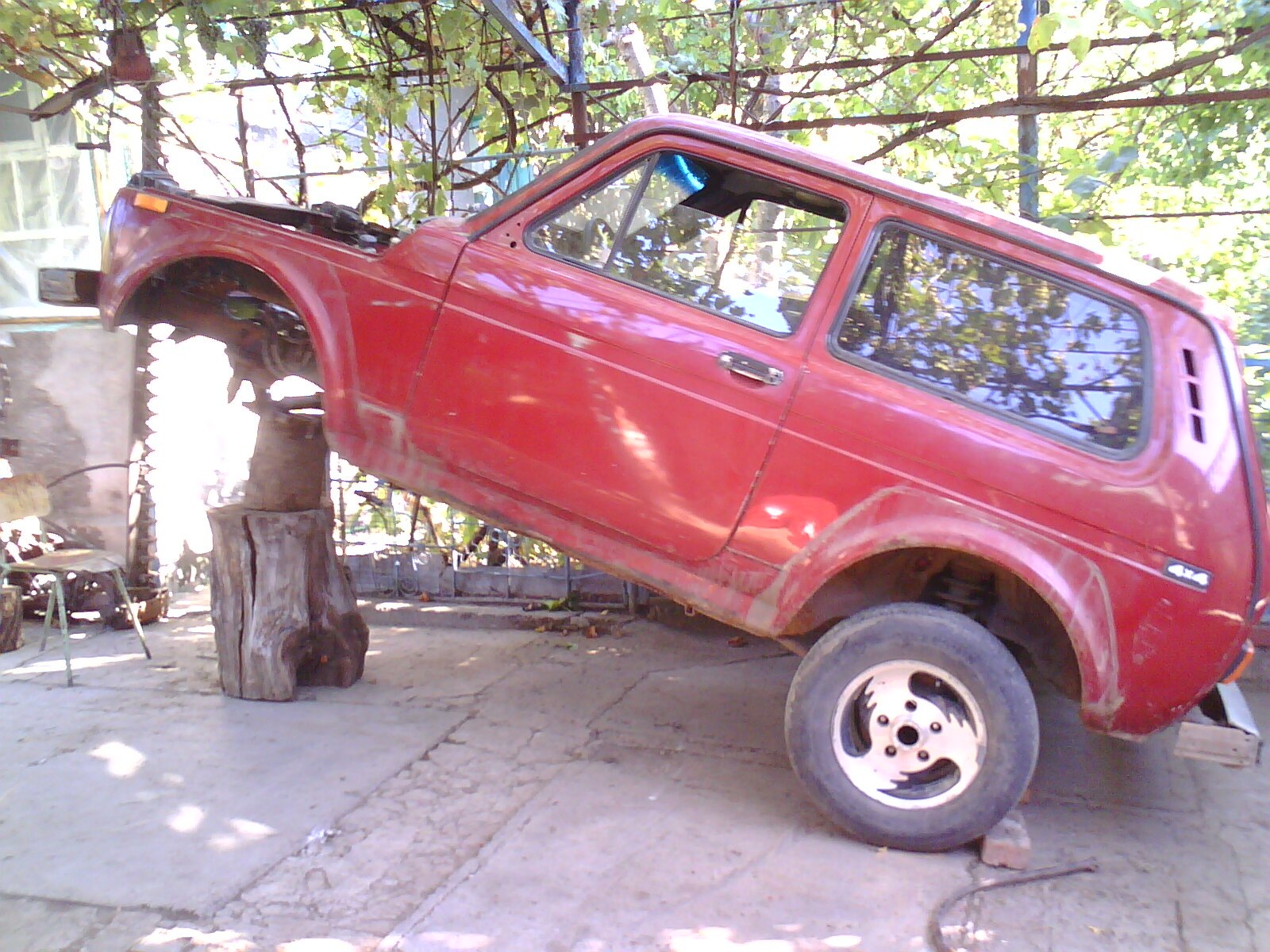 Начинаем ремонт днища кузова — Lada 4x4 3D, 1,6 л, 1992 года | кузовной ...