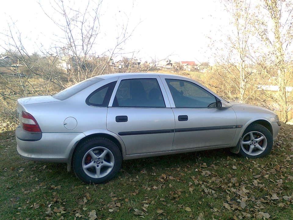 Фото в бортжурнале Opel Vectra B