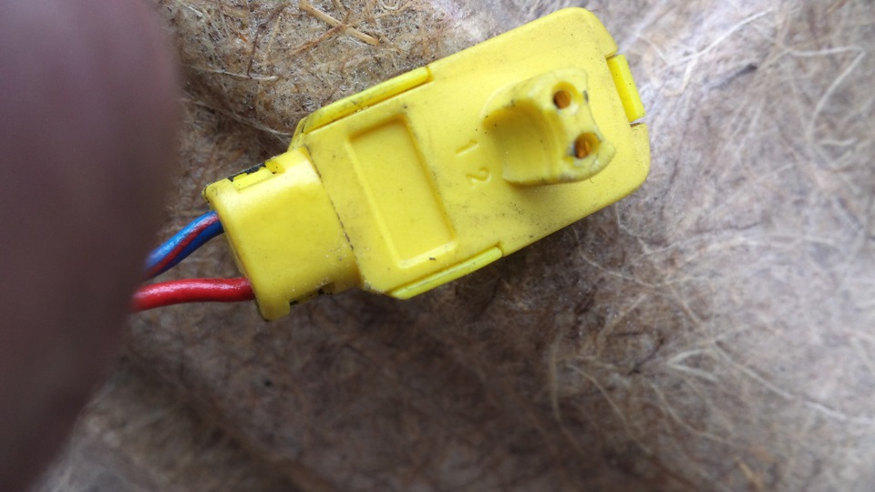 Нет звука в задних динамиках ВЧ. Начинаем дербанить двери. — BMW 5 ...