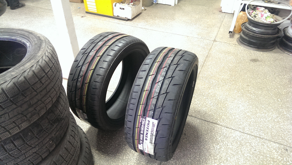 Turanza t005 225 45 19. Шины bridgestone 235 45 r18. Автомобильная шина bridgestone potenza re050a 225/45 r18 95y летняя. Turanza er33. Bridgestone turanza er33.
