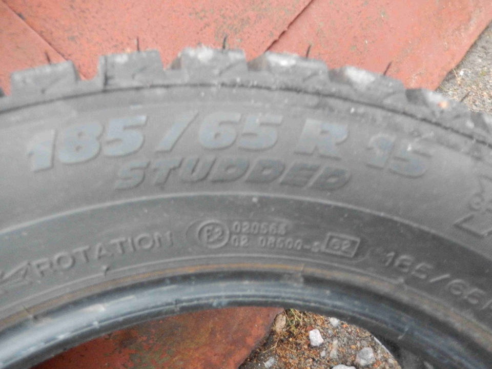 Продам Шипованную резину Мишлен 185/65 R15 — Peugeot 207, 1,6 л, 2007 ...
