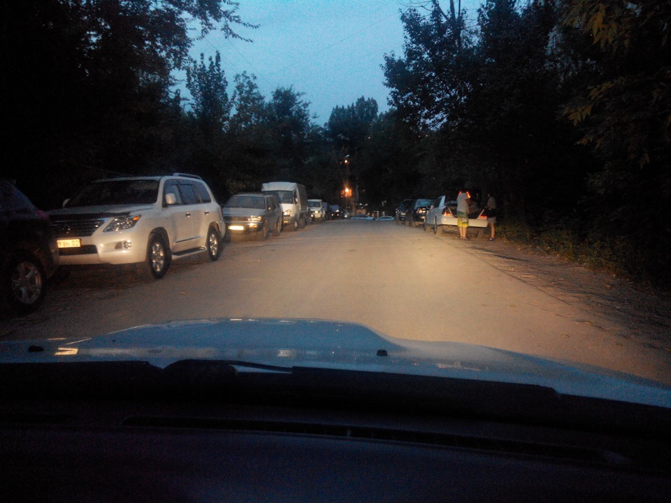 Пример свечения ксенона 4300K в фарах Active Sport — Toyota Caldina ...