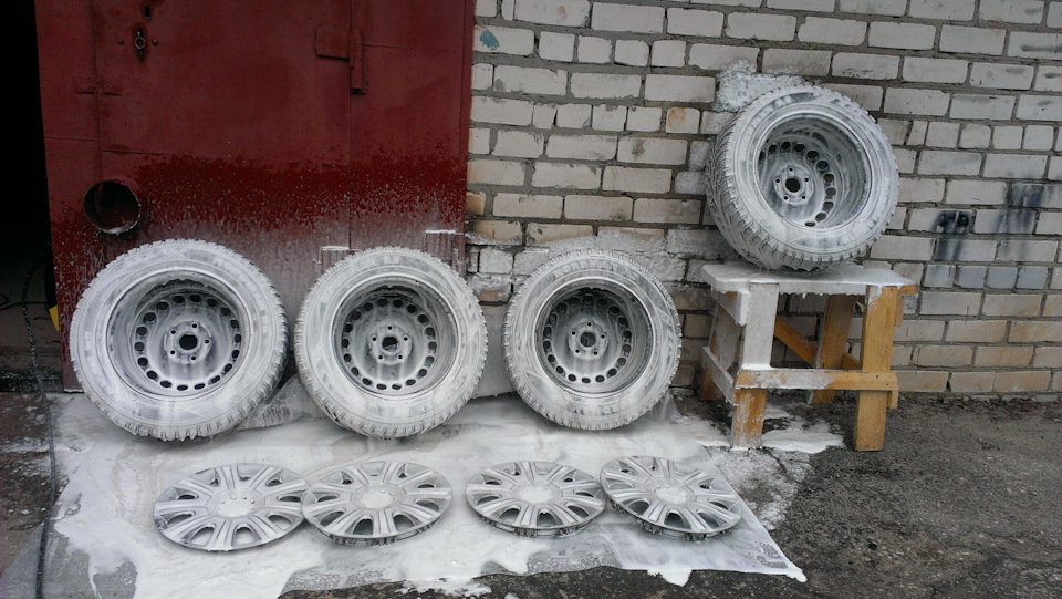 Мойка зимней резины + машины — Skoda Octavia A5 Mk2, 1,8 л, 2011 года ...