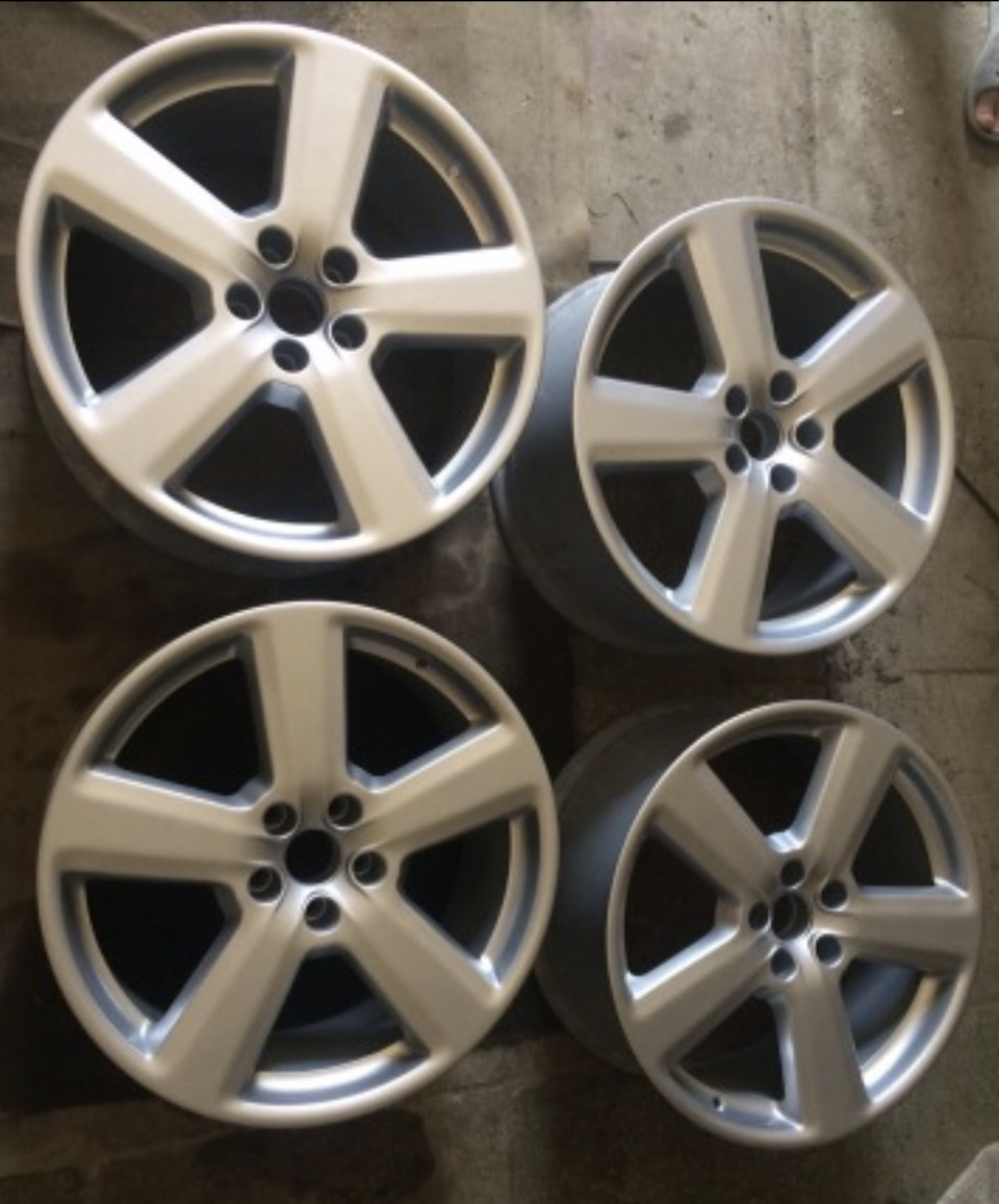 Вот что было обнаружено на просторах — оригинальные Vancouver R19 — Audi Allroad (C5)