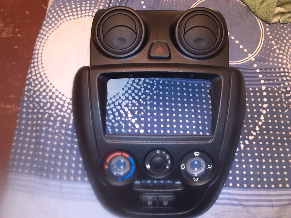 Установка андроид планшета вместо ммс — Lada Гранта, 1,6 л, 2014 года ...