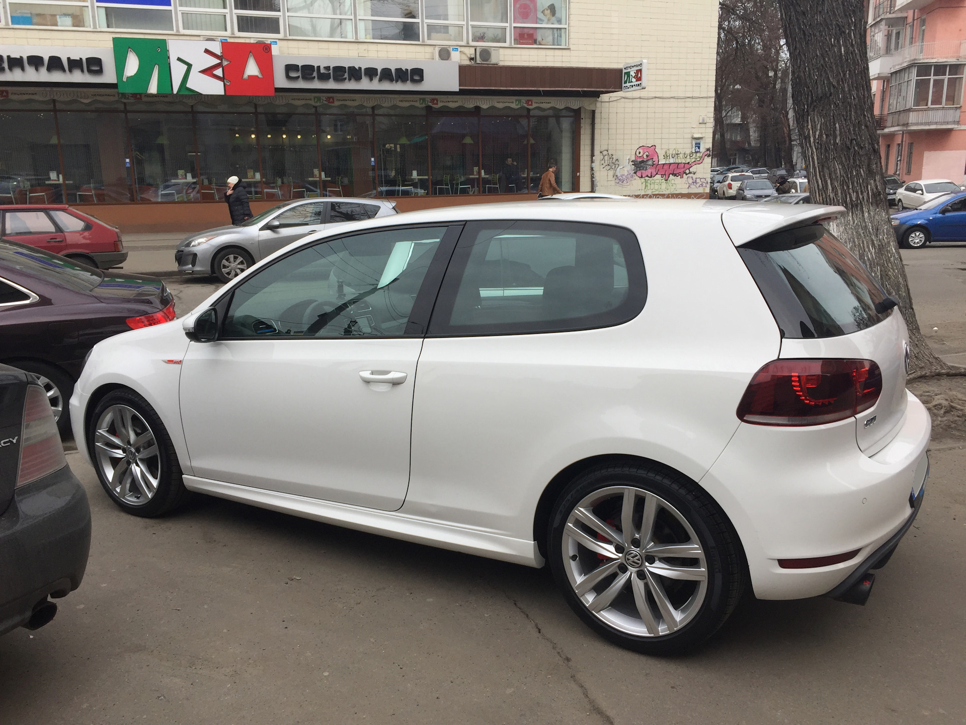 Volkswagen Golf RST