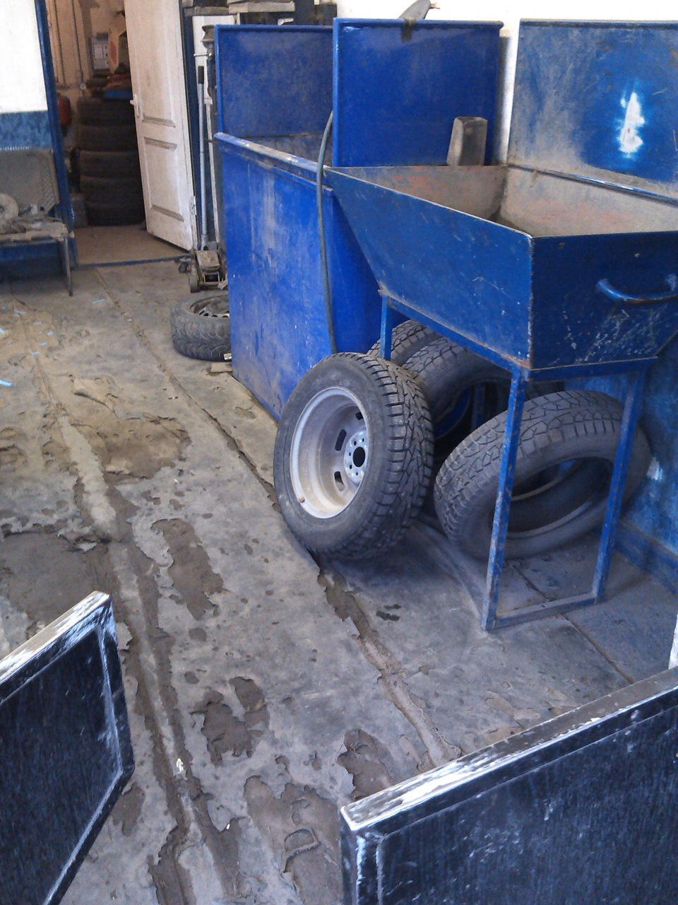 Сработала пословица готовь сани летом! — Lada Калина Хэтчбек (1G), 1,6 ...