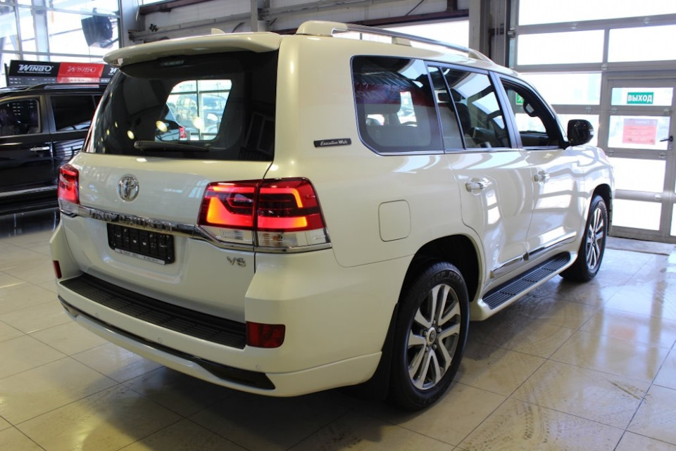 toyota land cruiser vdj200 ili vse to