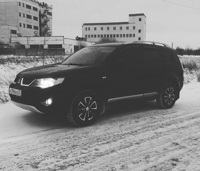 Фото в бортжурнале Mitsubishi Outlander XL