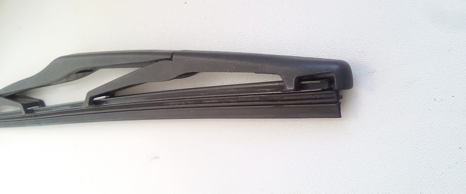 Дворник собран. — Saab 9-5 (1G)