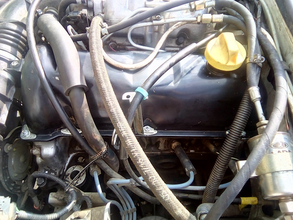 Замена прокладки крышки клапанов ваз 2107 — Lada 210740, 1,6 л, 2010 .