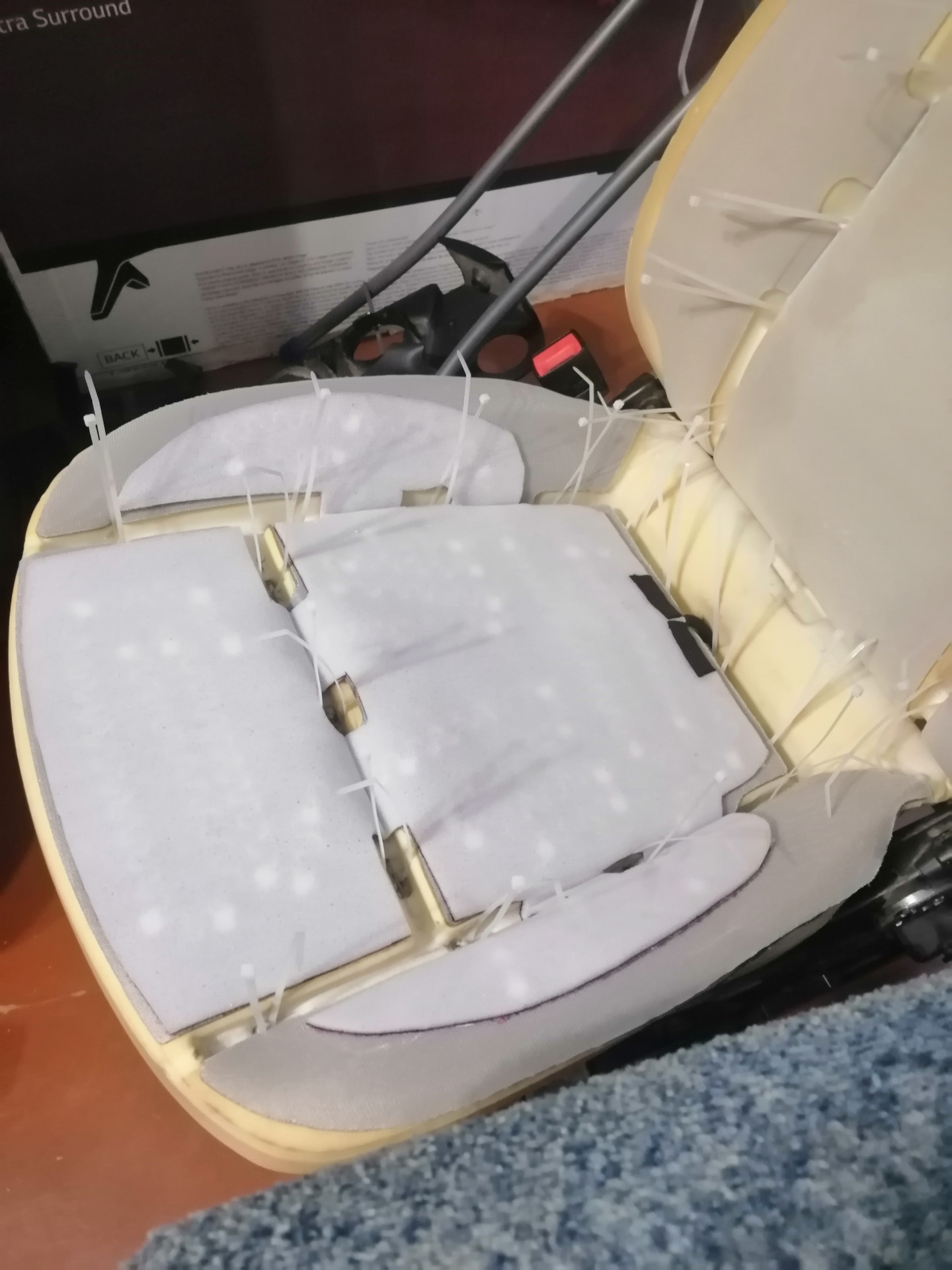 Замена подогрева мата передних сидений — Opel Astra J, 1,6 л, 2012 года ...