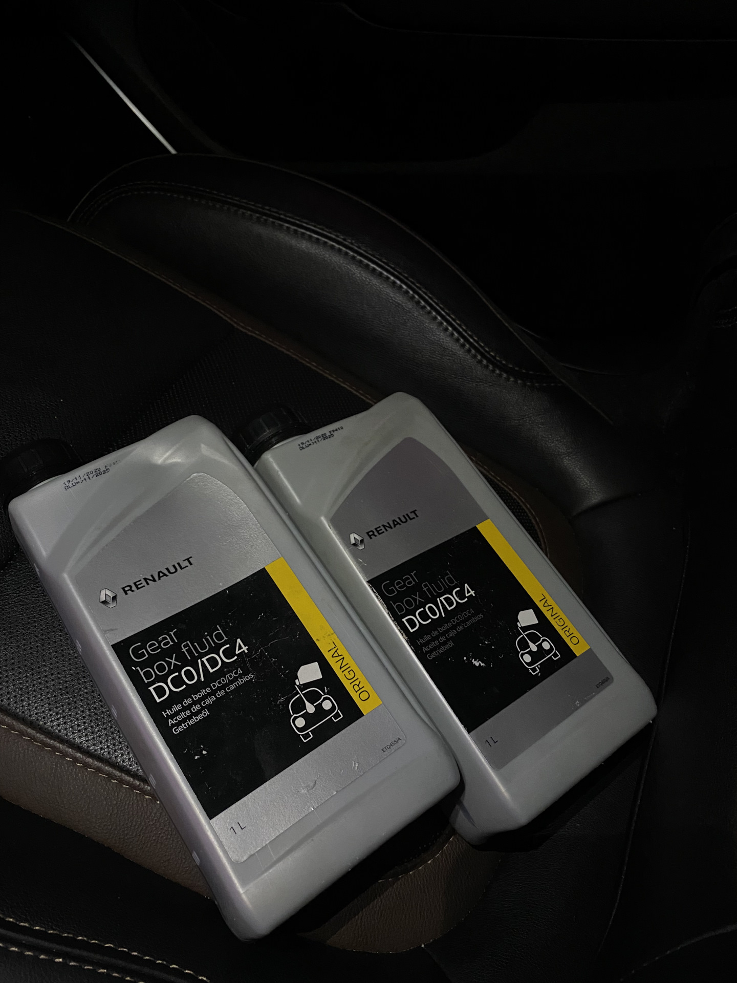 Замена Масла в Роботе — Renault Megane IV, 1,5 л, 2018 года | плановое ...