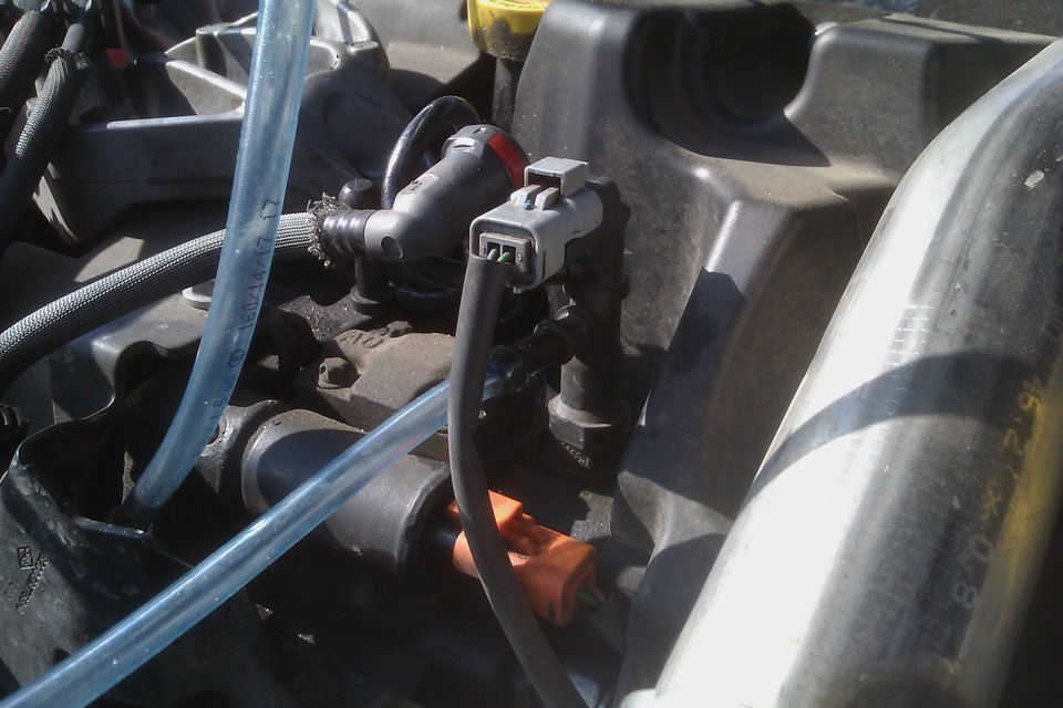 Прочистка топливной системы Wynn's — Renault Laguna III, 1,5 л, 2010 ...