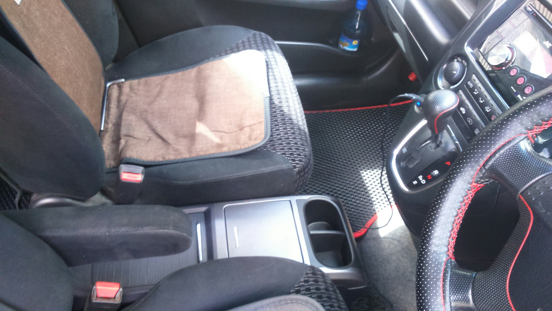 Купить Сиденья Хонда Стрим