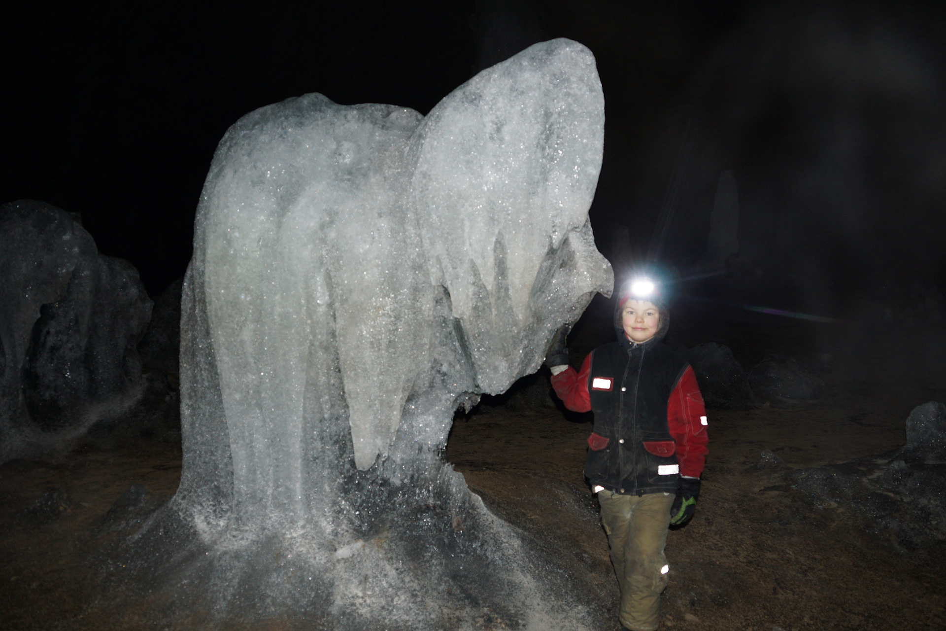 Аскинская Ледяная пещера Башкортостан зимой