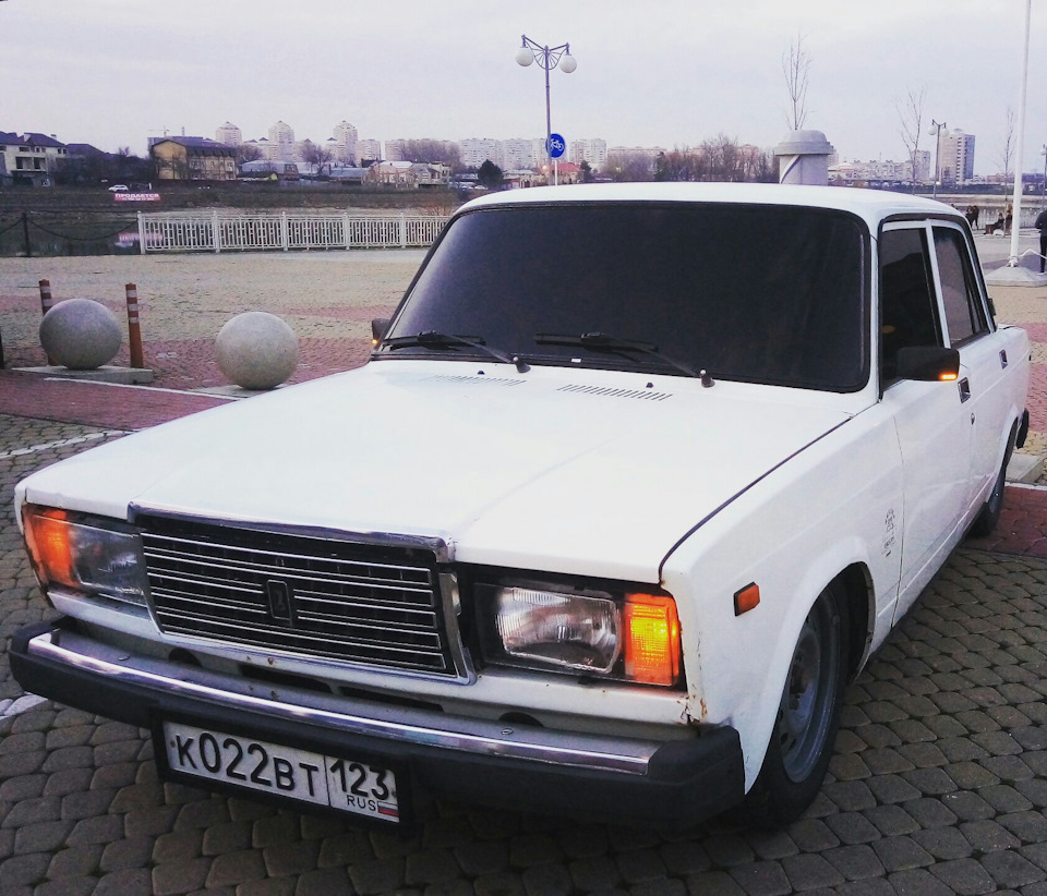 Фальш-шторки или широкие рамки на номерах — Lada 21073, 1,6 л, 2004 года |  тюнинг | DRIVE2