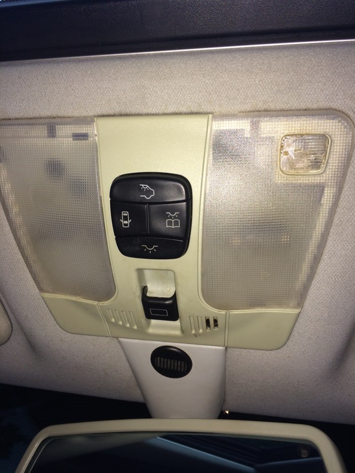 плафон салонный ауди 100 с4. светодиодное освещение салона sorento xm. плафон киа соренто 1. управление люком. управление люком.