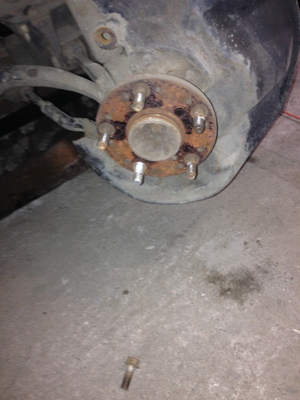 хотел проточить тормозные диски не влезли в станок.(( — Lexus GS ...