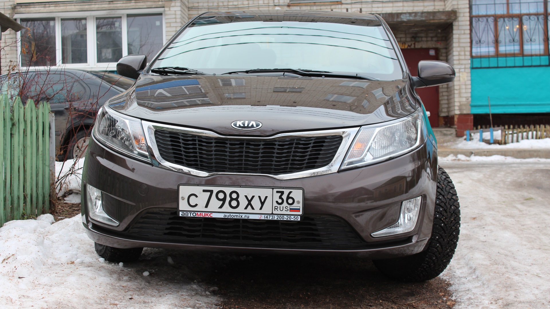 KIA Rio (3G) 1.6 бензиновый 2014 | 1.6i 6MT coffee brown на DRIVE2