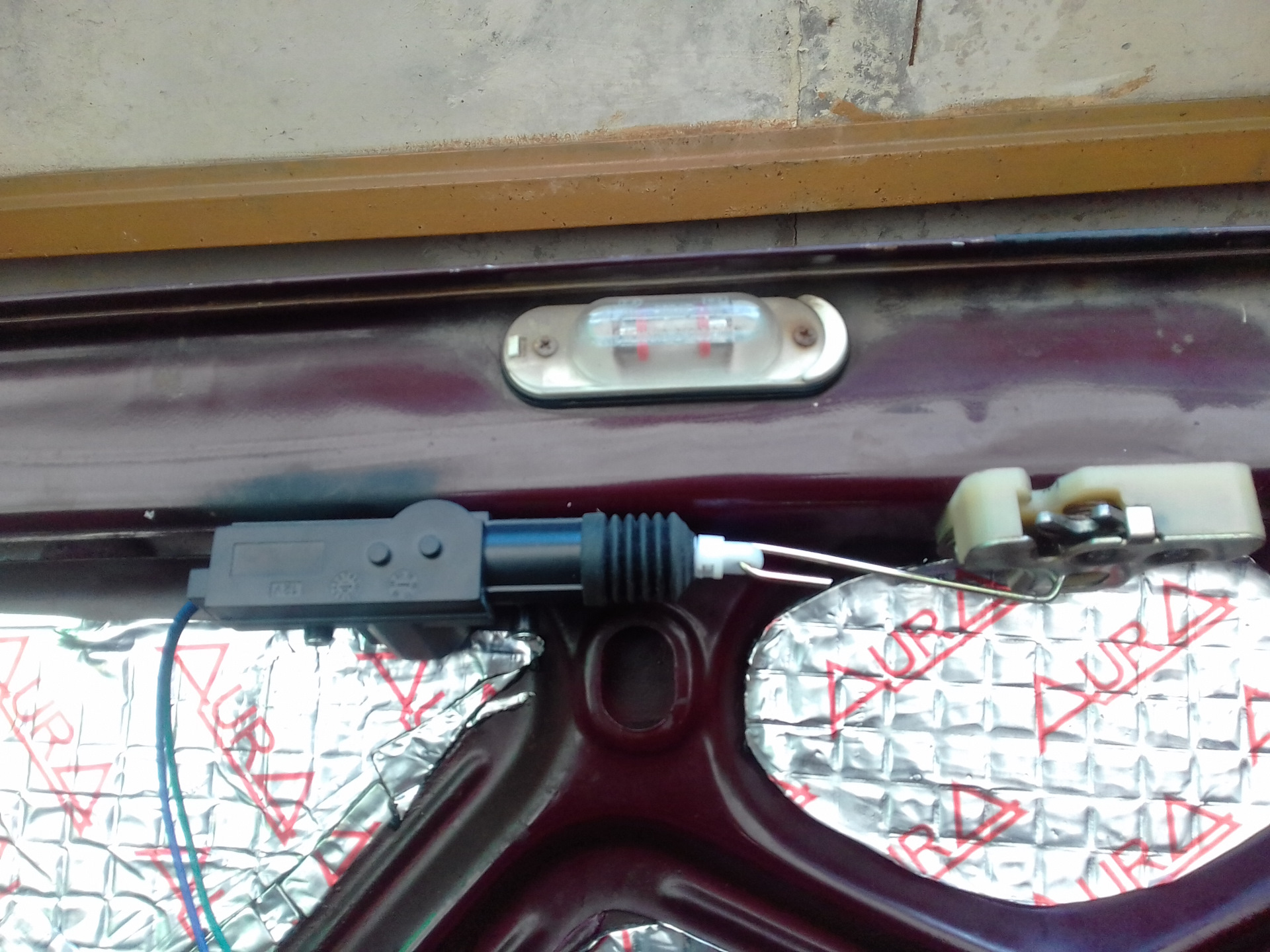 Электропривод багажника своими руками из стеклоподъемника