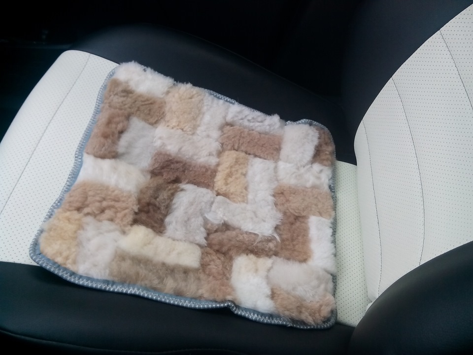 Накидки на сиденья из овчины — Toyota RAV4 (IV), 2 л, 2013 года ...