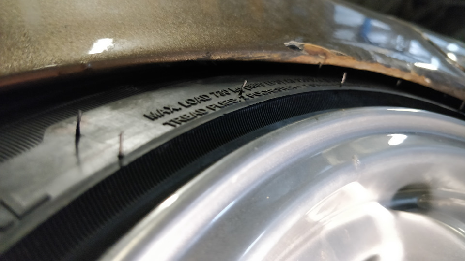 Фото в бортжурнале Nissan Skyline (R32)