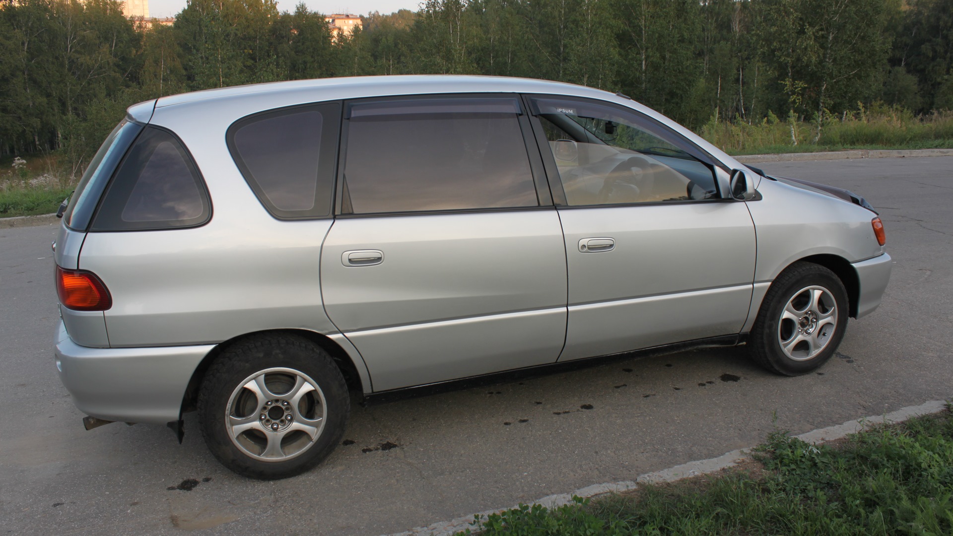 Toyota ipsum 2000. Тойота ипсум sxm10. Ипсум дизель. Тойота ипсум 1986 года фото. Тойота ипсум 1997 г.