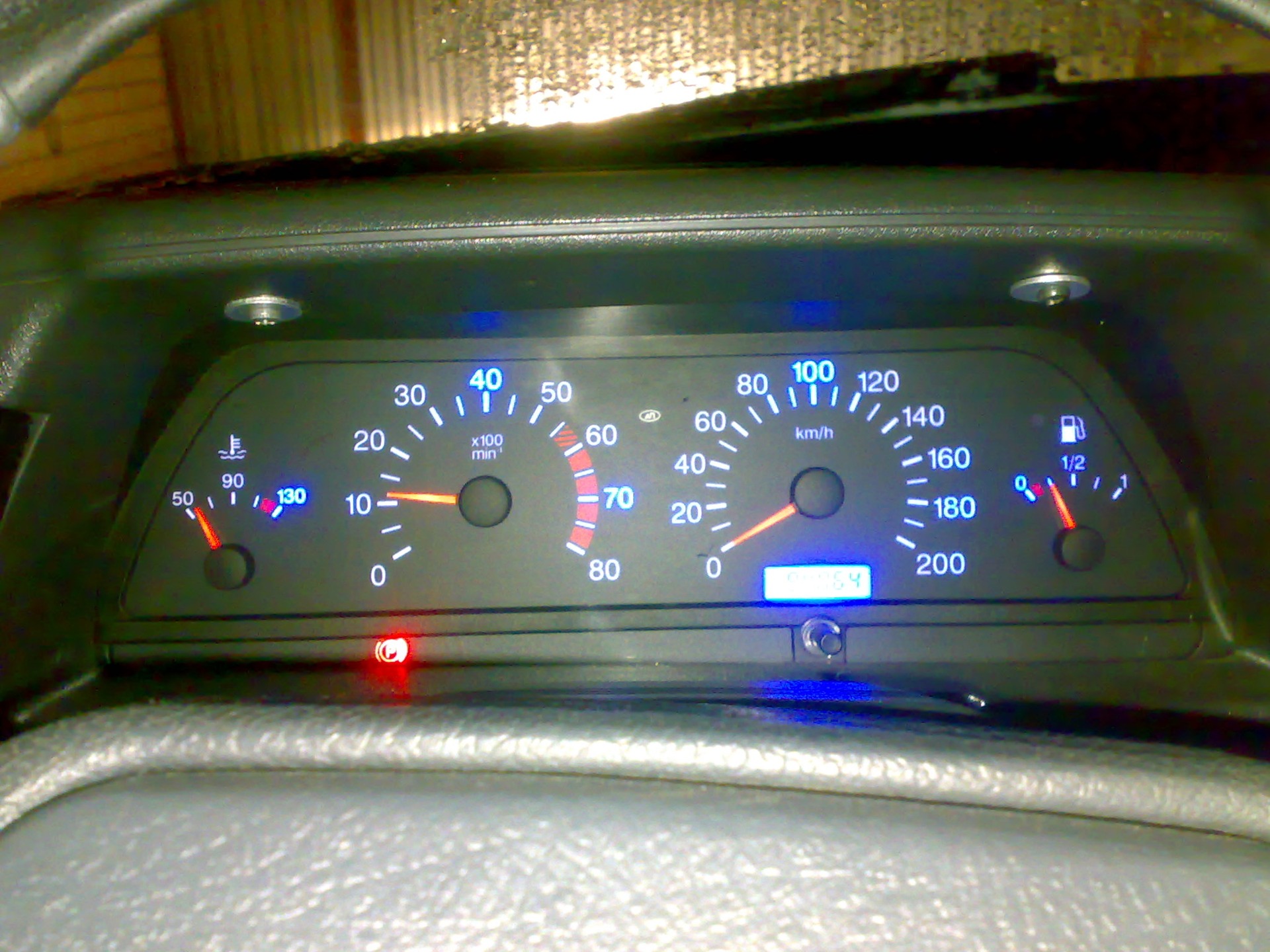 поменял лампочки в приборке на светодиоды))))) — Lada 2110, 1,5 л, 2004 ...