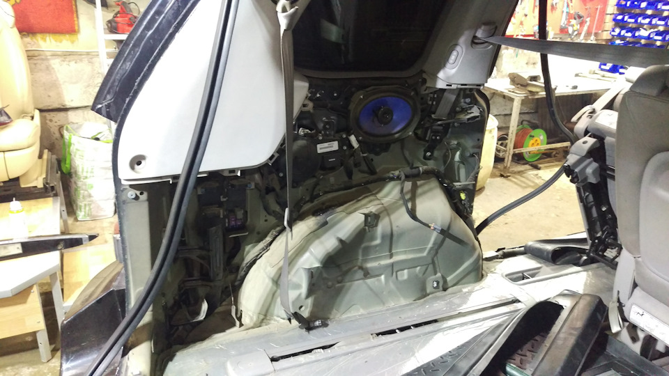 Камера заднего вида — KIA Carnival (2G), 2,7 л, 2008 года | электроника ...