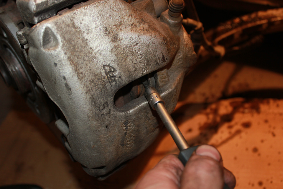 Фото в бортжурнале Audi A4 (B7)