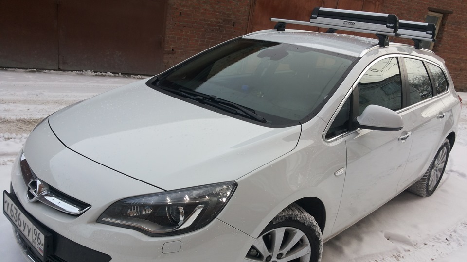 Opel Astra продана