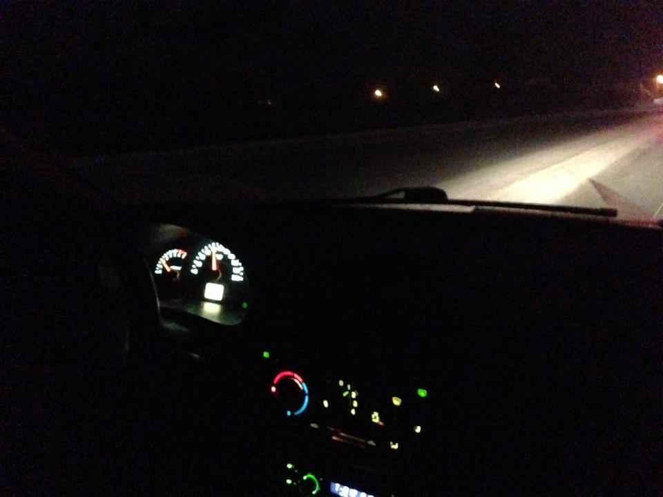 Новые белые поворотники и светодиоды в габариты) — LADA Калина ...