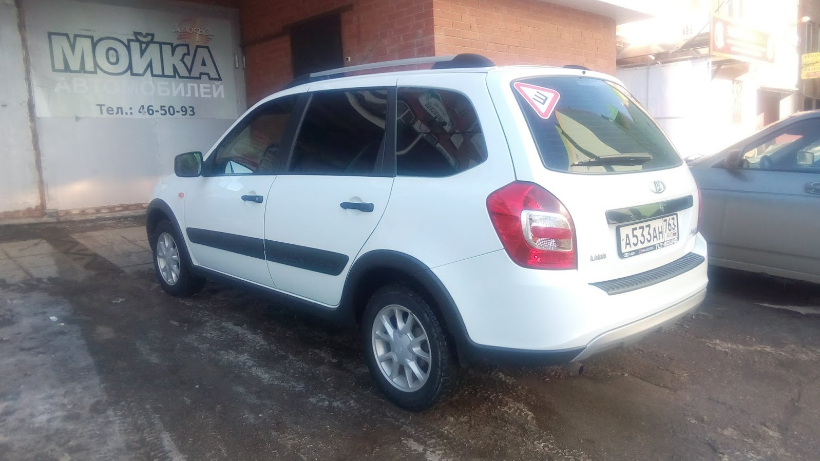 Lada Kalina Cross 1.6 бензиновый 2015 | Black and White на DRIVE2