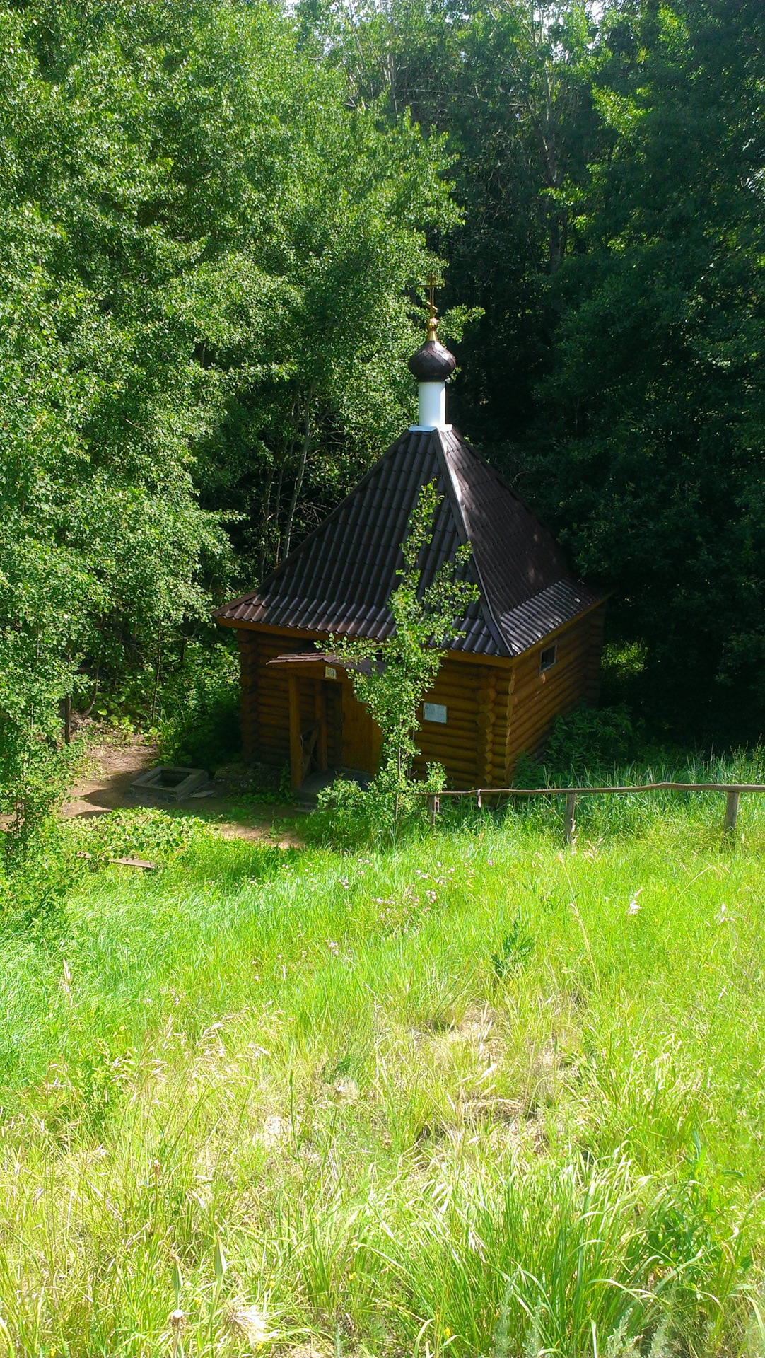 Старая жуковка. Село Старая Жуковка. Храм село Старая Жуковка. Село Жуковка. Ира гора Жуковка фото.