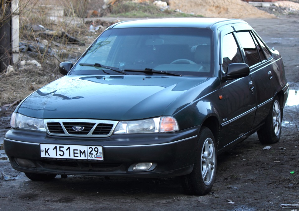 Uz Daewoo Nexia 1 1996