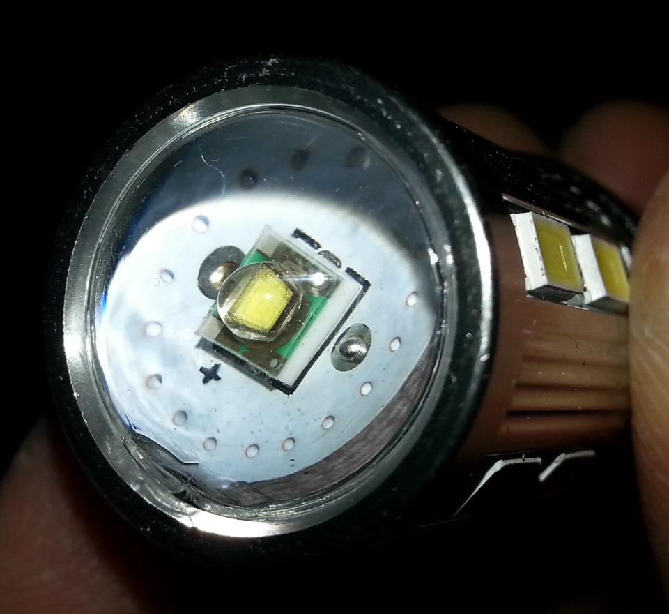 Лампы вышли из строя. Неисправности светодиодных ламп. Дроссель энергосберегающей лампы kc27d8j. Неисправные светодиодные светильники. Светодиодные лампы 220 вольт цоколь е14.