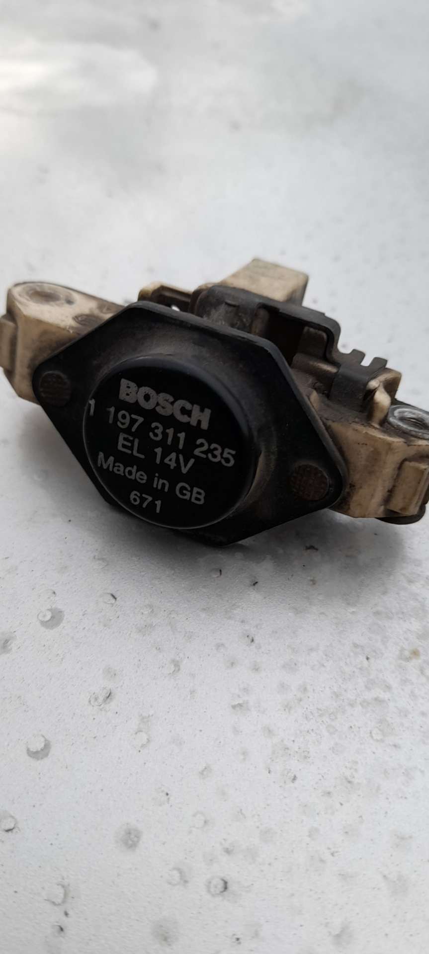 Не заряжает генератор — Volkswagen Passat B5, 1,6 л, 1997 года ...