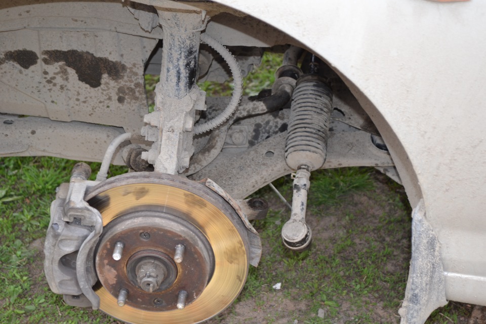 задняя опора двигателя elantra 2007. рулевой наконечник hyundai elantra xd. граната на хендай элантра 2004. помпа хундай g4ed 1. 0 затяжка помпы.