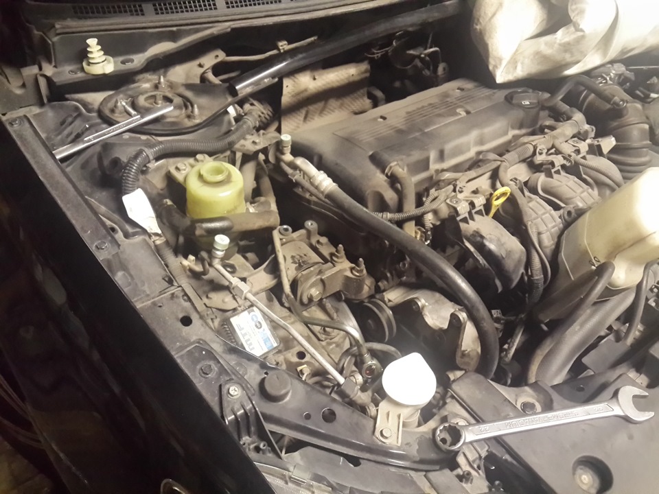 Сальник гидроусилителя руля — Mitsubishi Lancer X, 2 л, 2008 года ...