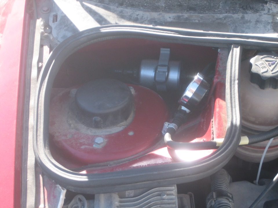 Перенос топливного фильтра с днища машины под капот, под фильтр салона ...