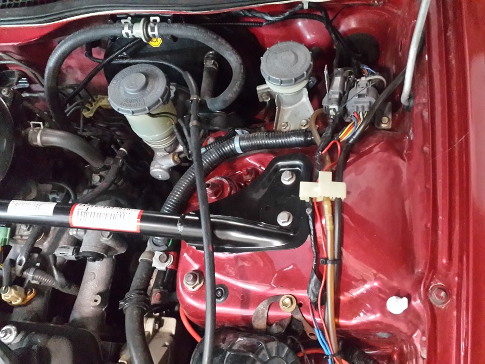 Растяжка стоек передней подвески. — Honda Civic Hatchback (5G), 1,5 л ...