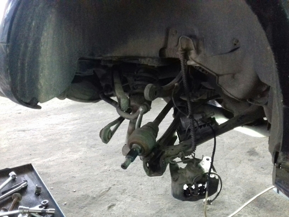 Замена заднего ступичного подшипника Фольксваген Туарег — DRIVE2