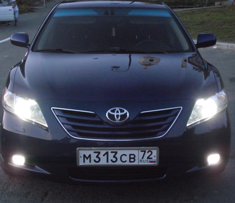 Тойота камри 50 2. Тойота камри 14 года. Toyota camry 2013. Toyota camry 14. Тойота камри 14 года.