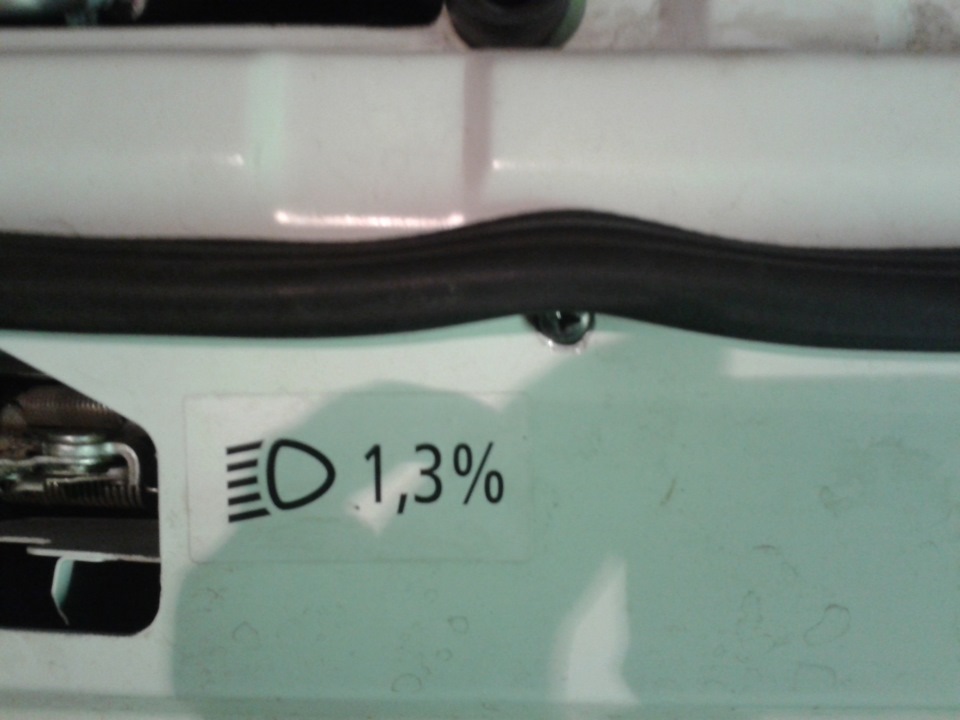 Исправление косяка. Реинсталл уплотнителя под капотом — Lada Приора ...