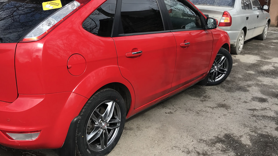 Ford Focus Hatchback