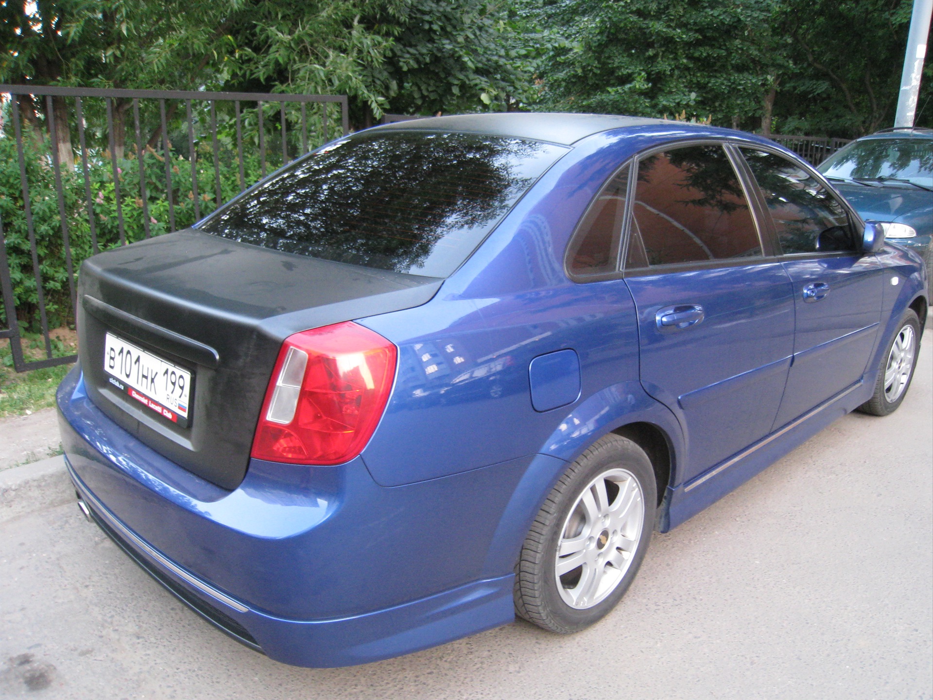 Chevrolet Lacetti 2008 синий с обвесом