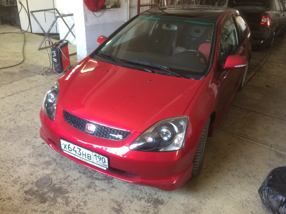 Фото в бортжурнале Honda Civic Type R (2G)